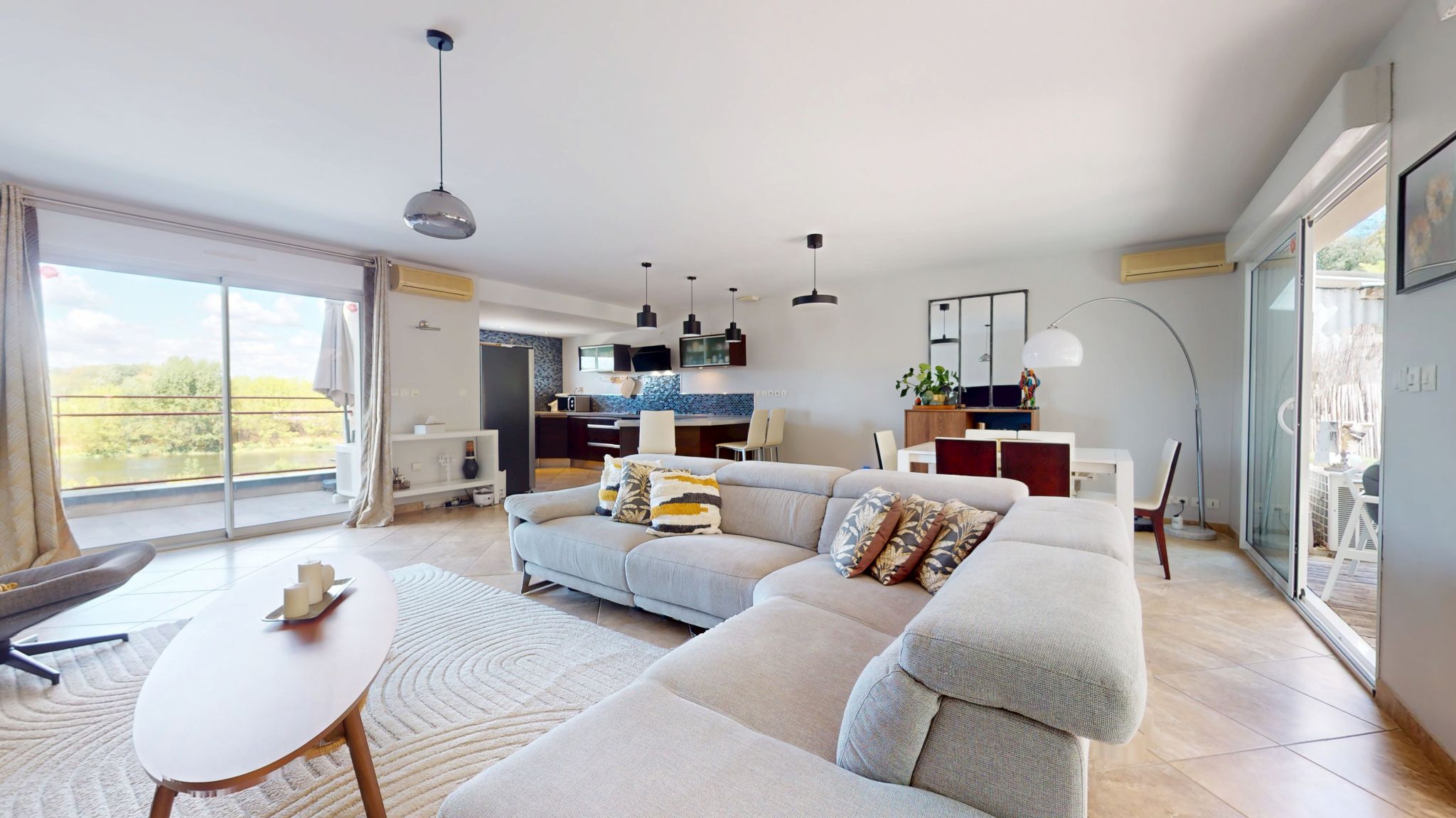 maison 7 Pièces en vente sur Savonnières (37510)