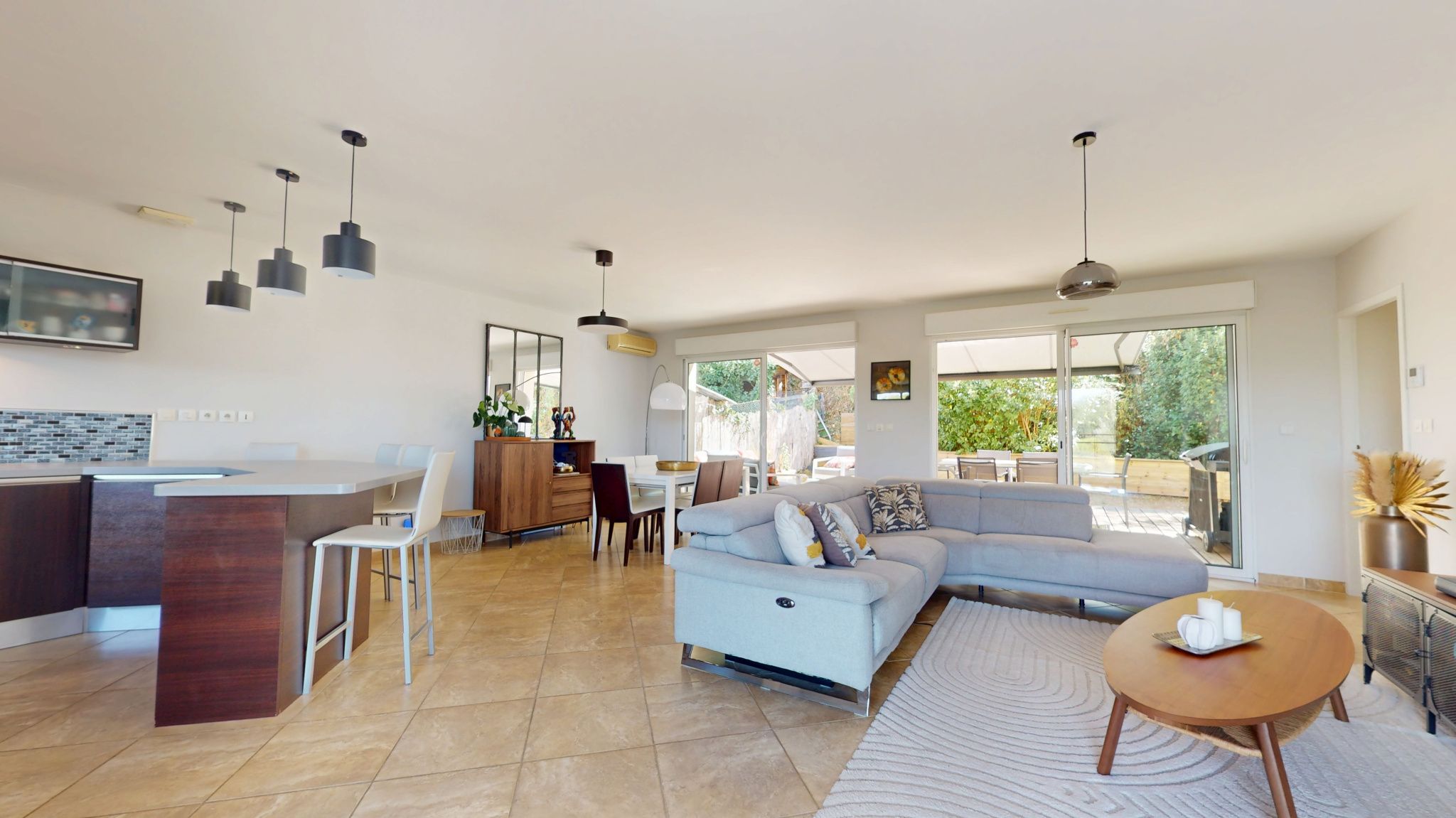 maison 7 Pièces en vente sur Savonnières (37510)