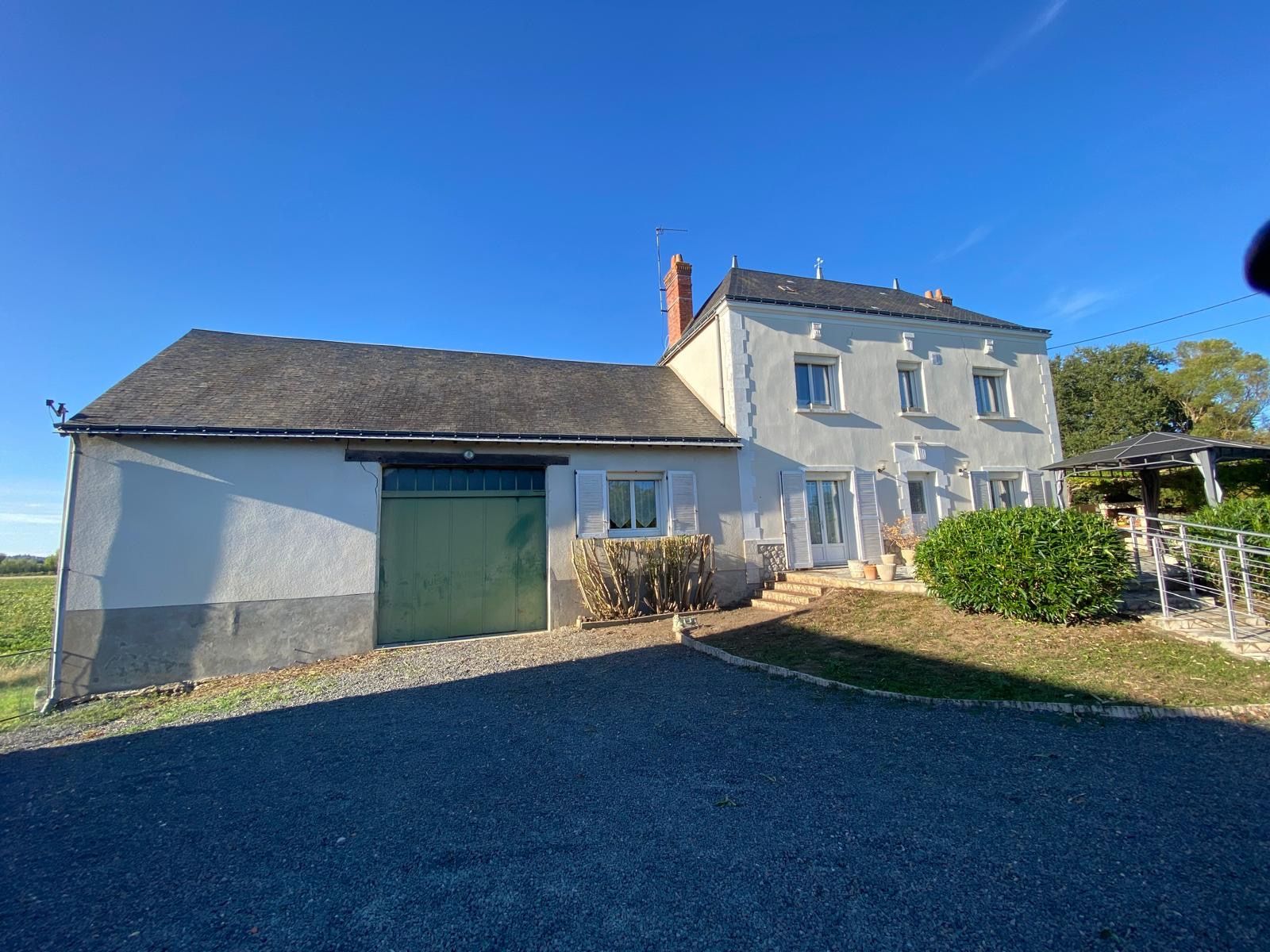 maison 6 Pièces en vente sur Savonnières (37510)