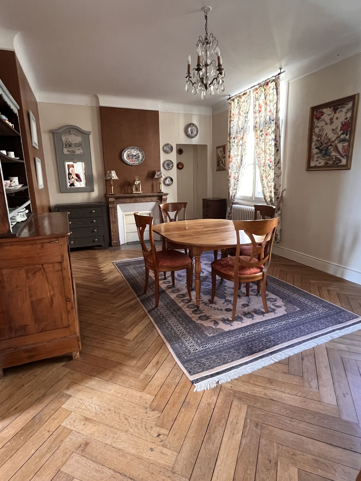 propriété 8 Pièces en vente sur Cinq-Mars-la-Pile (37130)