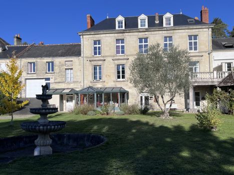 Vente Propriété Cinq-Mars-la-Pile 8&nbsp;Pièces 328&nbsp;m²